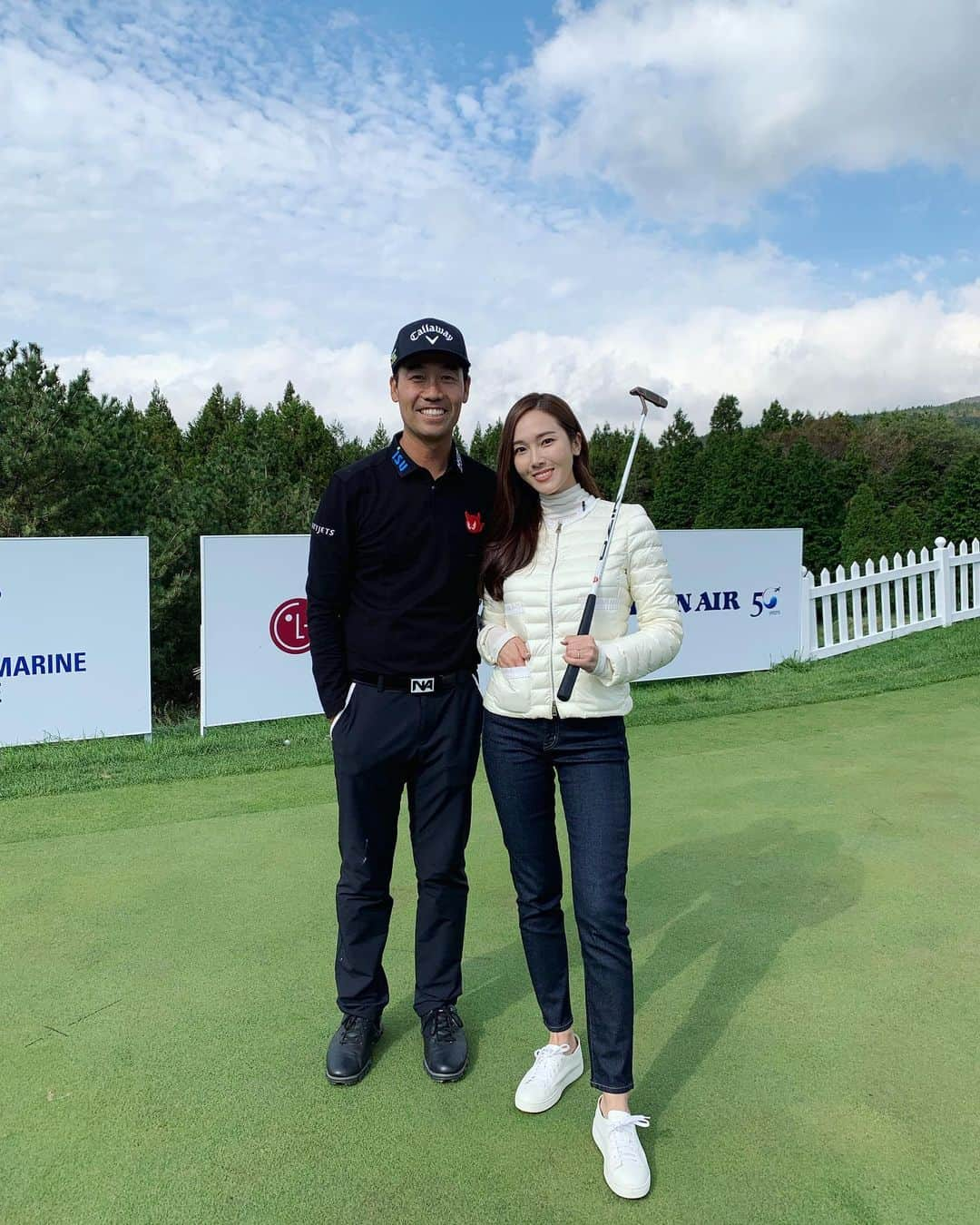 ジェシカ さんのインスタグラム写真 - (ジェシカ Instagram)「Had a wonderful time with @pgatour_korea and some of the world’s very best golfers.🏌️ Even attempted Kevin’s signature walk-in! ⛳️ @pgatour #thecjcup」10月20日 13時55分 - jessica.syj