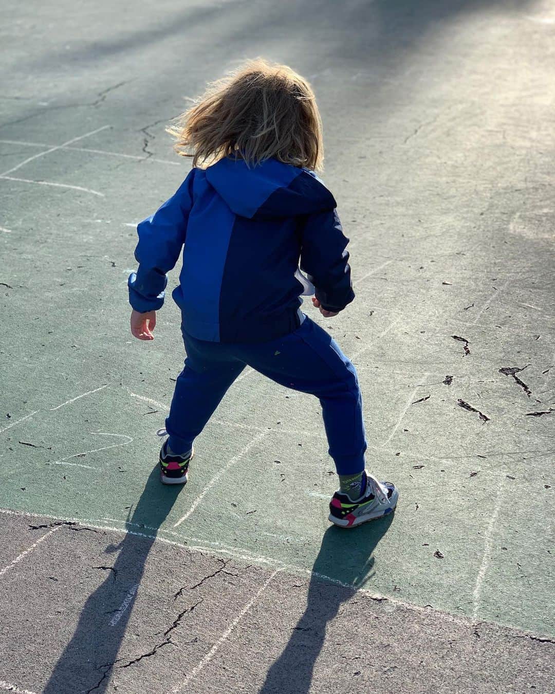 クレア・コフィーさんのインスタグラム写真 - (クレア・コフィーInstagram)「The original and still the best. #hopscotch」10月20日 5時38分 - clairecoffee