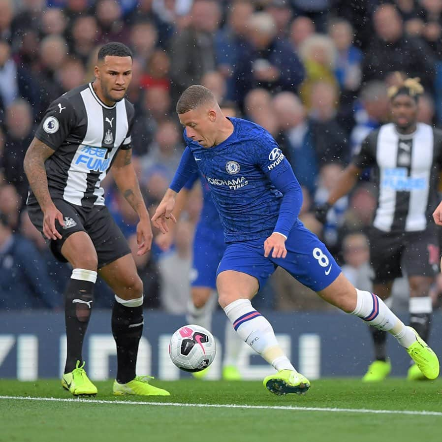 ロス・バークリーさんのインスタグラム写真 - (ロス・バークリーInstagram)「Another 3 points on the table today. #ComeOnChelsea. 🔵👌🏻」10月20日 5時39分 - rossbarkley