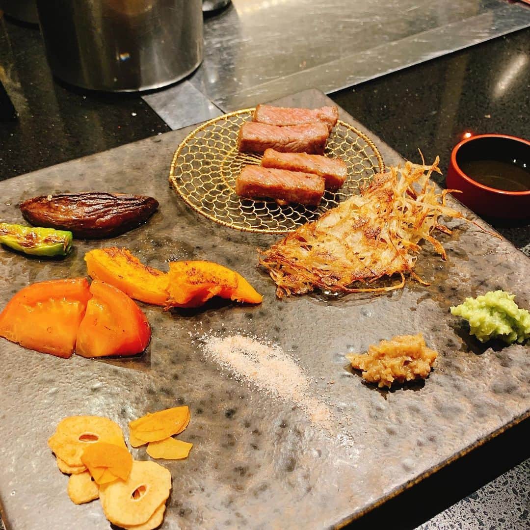 森田真結子さんのインスタグラム写真 - (森田真結子Instagram)「お肉食べに 神戸に行きたいな〜💘」10月20日 9時07分 - mayodarts