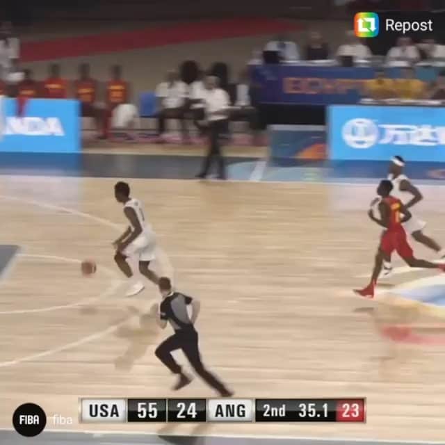 アイラ・ブラウンのインスタグラム：「I love when @fiba shows love! Tearing down the rim never gets old!!」
