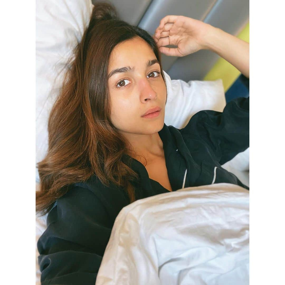 アリア・バットさんのインスタグラム写真 - (アリア・バットInstagram)「🧸」10月20日 11時42分 - aliaabhatt