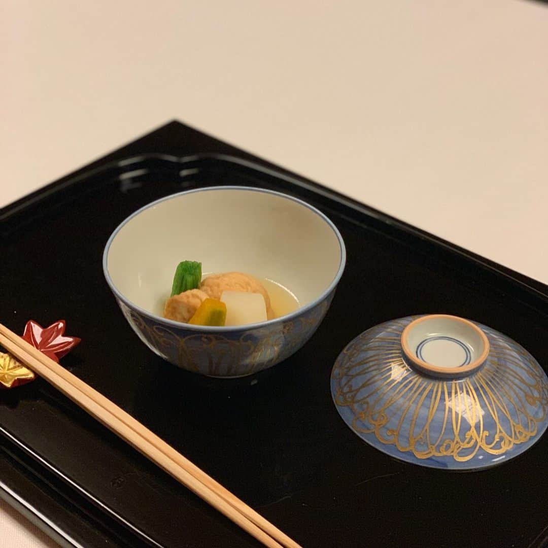 沢瀉美緒さんのインスタグラム写真 - (沢瀉美緒Instagram)「※ Special Kaiseki lunch course @genyadana_hamadaya ✨ . 昨日の美味しかった、濱田家さんでの ランチは大好きな松茸も💛 . それに加えて、イクラと柚香り漂う ご飯とのコラボレーションも最高でした✨ . また別の季節にも伺いたいな🍁 . . #kimonomio #kimono #着物 #和装 #japanesetraditional #濱田家 #玄治店濱田家 #料亭 #ミオログ」10月20日 12時17分 - mio_omodaka