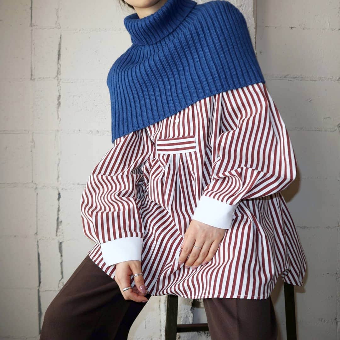 吉祥寺 古着屋 Orfeoのインスタグラム：「Rib Turtle × Stripe Shirt  #orfeo #kichijoji #tokyo #vintage #used #fashion #coordinate #outfit #オルフェオ #吉祥寺 #東京 #古着 #古着屋 #ヴィンテージ #ユーズド #ファッション #コーディネート  掲載商品のお問い合わせはメールにて承っております。コメント、DMでのお問い合わせは受け付けておりませんのでご了承ください。」