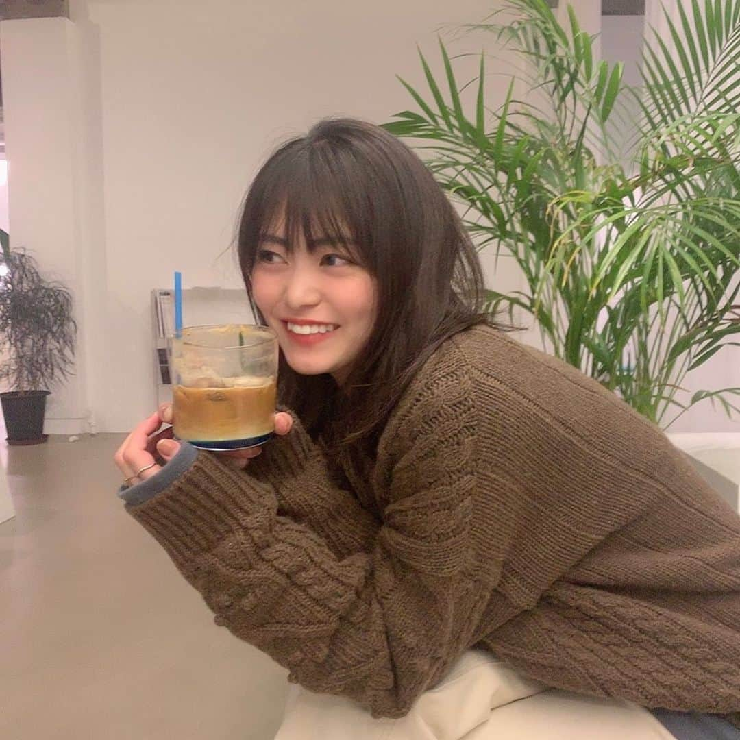 前田亜美さんのインスタグラム写真 - (前田亜美Instagram)「. . お気に入りのCafe。お洒落なCafe行くと気分あがるの。. . . 感性も磨かれるし空いてる時とか2時間とか普通にいる。笑」10月20日 22時34分 - ami___maeda0601