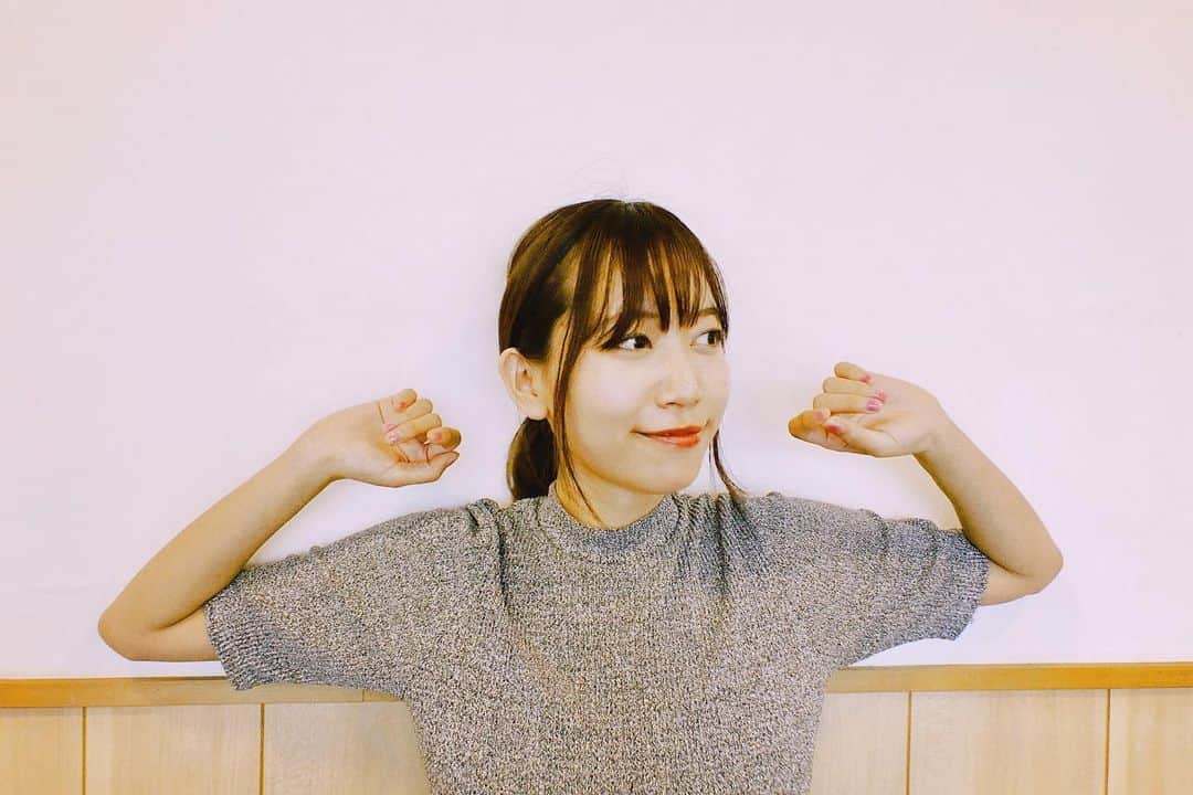 辻詩音のインスタグラム：「📸🎤」