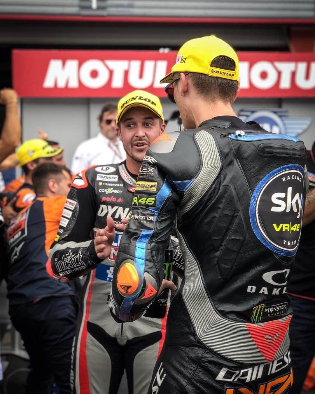 MotoGPさんのインスタグラム写真 - (MotoGPInstagram)「@luca_marini_97 takes the first back to back wins 🏆🏆 of his World Championship career 💪 // Swipe left to see the podium boys with @tomluethi12 in P2 🥈and an emotional @88jorgemartin after taking his first #Moto2 podium finish 🥉 #JapaneseGP 🇯🇵 #Motorcycle #Racing #Motorsport  #LM10 #JM88 #TL12」10月20日 14時32分 - motogp