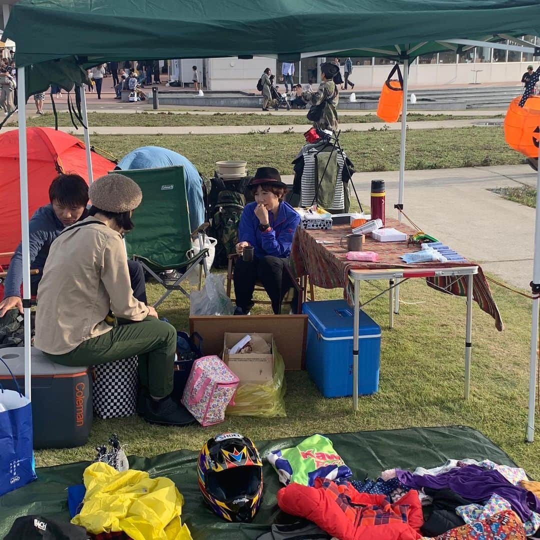 SUNDAY MOUNTAINさんのインスタグラム写真 - (SUNDAY MOUNTAINInstagram)「■フリーマーケット * アウトドアフリーマーケットも開催中です〜 * ■ Camp of Wonder2019(キャンプオブワンダー) 開催日時 日時：2019年10月19日(土)・20日(日) 場所：ゆりの里公園（福井県坂井市春江町石塚21-2-3） 時間： 11:00〜17:00（両日とも） * * #THEGATEbySUNDAYMOUNTAIN #sundaymountain #サンデーマウンテン #アウトドアイベント #北陸アウトドア #アウトドア #登山初心者 #キャンプ初心者 #campofwonder #キャンプオブワンダー」10月20日 15時22分 - sundaymountain