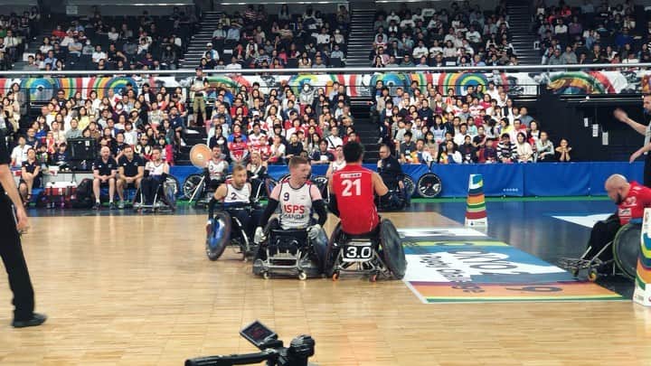 乙武洋匡のグルメインスタ