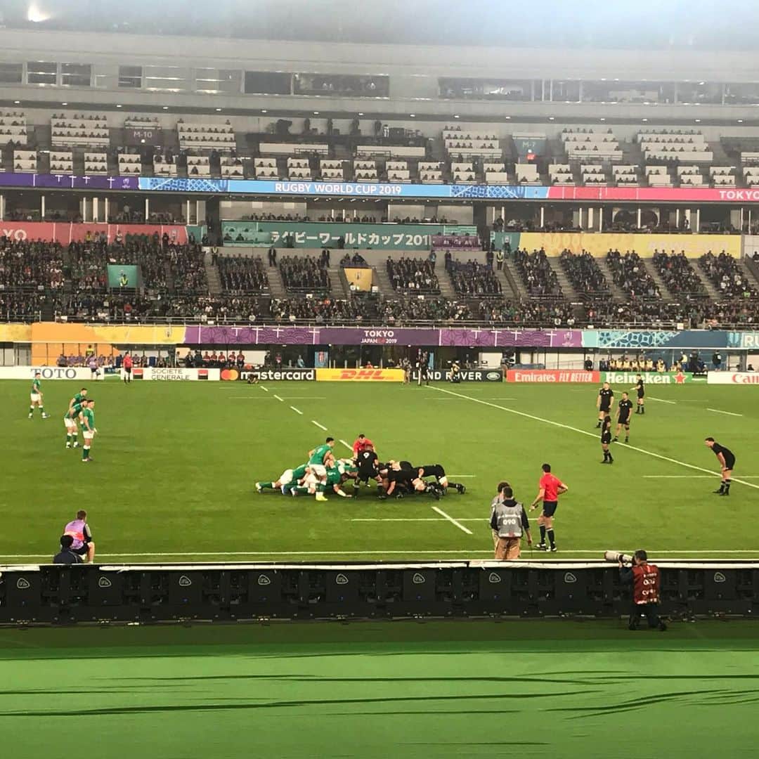 田中琴乃さんのインスタグラム写真 - (田中琴乃Instagram)「【RUGBY WORLD CUP 2019】 ・ ニュージーランド vs アイルランド戦、藍さんと観に行ってきました★ ・ 熱い戦いで、アドレナリン出まくり。 今夜は日本代表も熱い戦いを見せてくれるはず。 精一杯テレビの前で応援します📣✨ ・ 皆さんも一緒に応援しましょう！ ・ 藍さんありがとう🙌💓 ・ ・ #rwc2019  #rugby  #ラグビーワールドカップ2019  #宮里藍 さん #田中琴乃」10月20日 16時02分 - tanakakotono