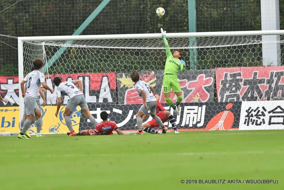 松本拓也さんのインスタグラム写真 - (松本拓也Instagram)「vs 福島 2-1 win.  Next. 八戸  #ブラウブリッツ秋田  #gavic #ガビック #マトゥー #纏え  #オレガヤレバ #大どんでん返し #寿君  #言葉の力 #やってもないのに #ray君  #パワーもらいました！ #theakita」10月20日 16時04分 - official.matsu