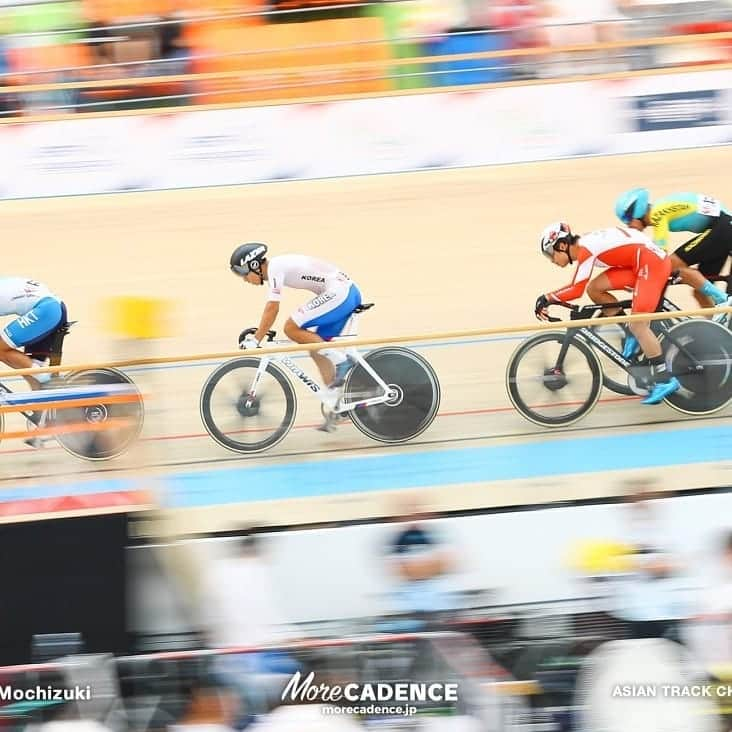 橋本英也さんのインスタグラム写真 - (橋本英也Instagram)「https://morecadence.jp/keirin/45807  #asianchampionship #Omnium #morecadence」10月20日 17時06分 - eiya_hashimoto