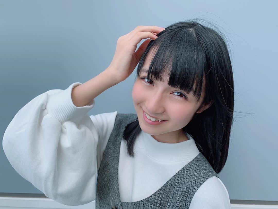 今村麻莉愛のインスタグラム：「. 今日の私服ですっ✨ ・ お気に入りのワンピース💓 ・ ・ #ワンピース #マジスティックレゴン  #hkt48  #今村麻莉愛」