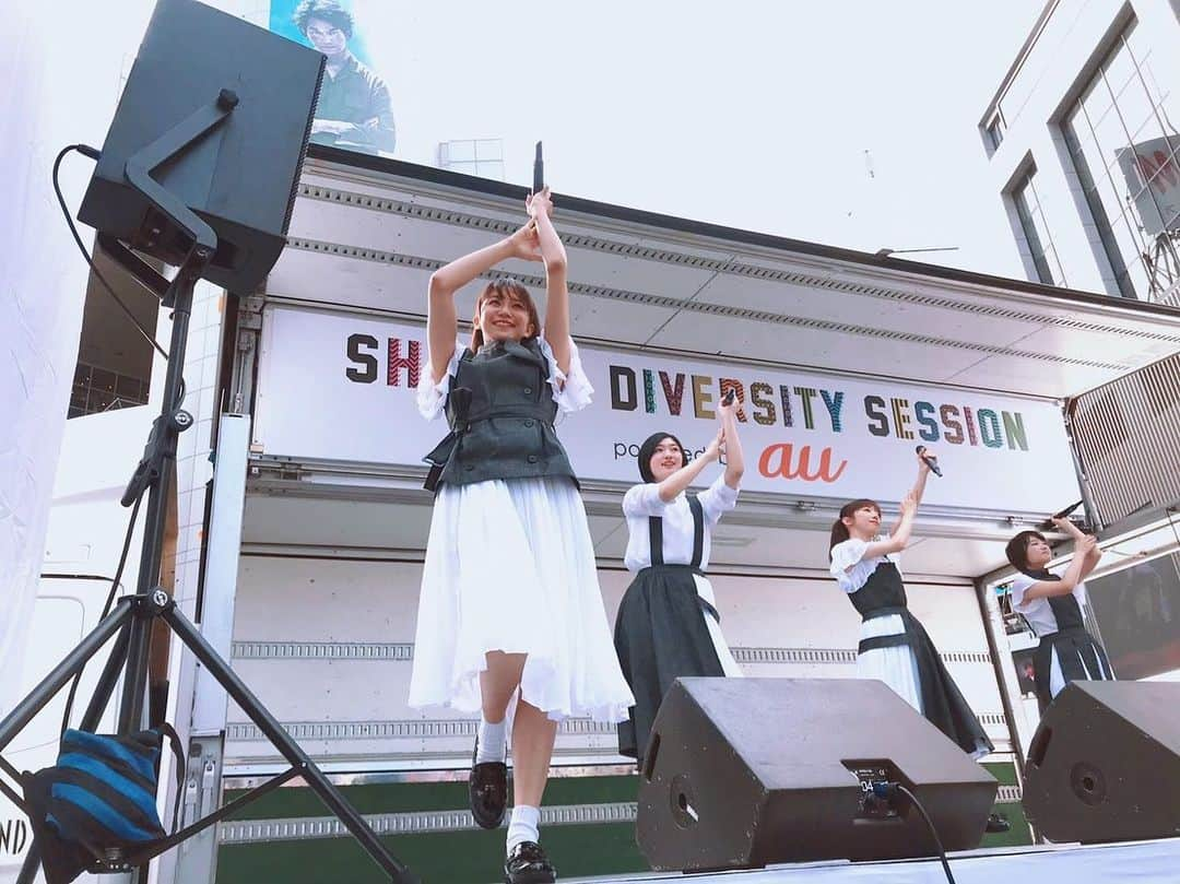 星名美怜さんのインスタグラム写真 - (星名美怜Instagram)「♥♥♥﻿ .﻿ #渋谷音楽祭﻿ ﻿ #secretlive ありがとうございました😛❤️﻿ ﻿ #mireinsta #エビ中　#私立恵比寿中学 #星名美怜 #恵比寿観光大使ガールズアンバサダー  #渋谷　#shibuya」10月20日 18時26分 - hoshina_mirei_official