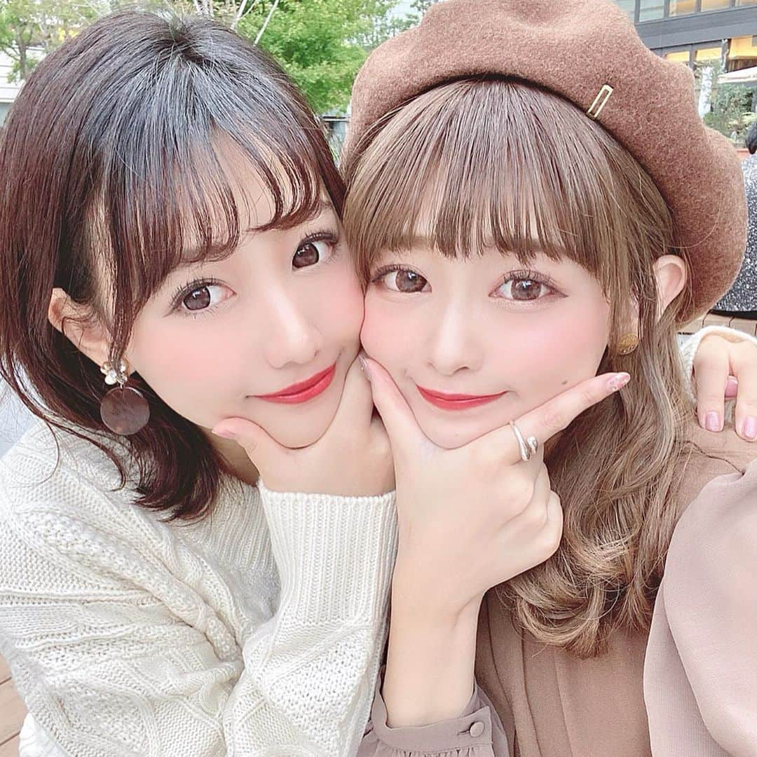 加藤里奈さんのインスタグラム写真 - (加藤里奈Instagram)「. すーきー❤︎ 秋っぽい二人🍁 . #ootd #fashion #instafood #instagram #instalike  #hairstyle #outfit #code #coordinate #style #stylepoint #instafashion #instagood #instalike #ファッション #撮影 #ヘアアレンジ #ヘアスタイル #アレンジスタイル #ヘア #かとこ #コーディネート #コーデ #かとこーで #今日の服 #インスタグラマー」10月20日 19時09分 - katoco0326