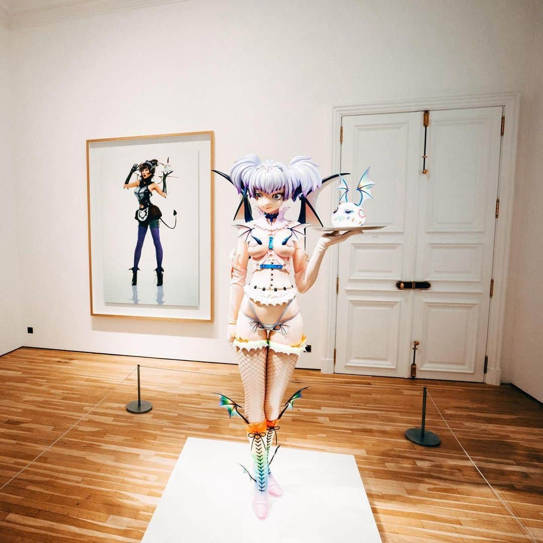 HYPEBEASTさんのインスタグラム写真 - (HYPEBEASTInstagram)「@hypebeastart: @takashipom returns to Paris’ @galerieperrotin with his “Baka” exhibition. It includes six new portraits of ‘Mr. DOB’ and the artist himself, sculptures of manga figures and works inspired by traditional Japanese paintings. Swipe for a look inside. The exhibit will be on view from now until December 21.⁠⠀ Photo: PA Mulier/@hypebeastfr」10月20日 20時29分 - hypebeast