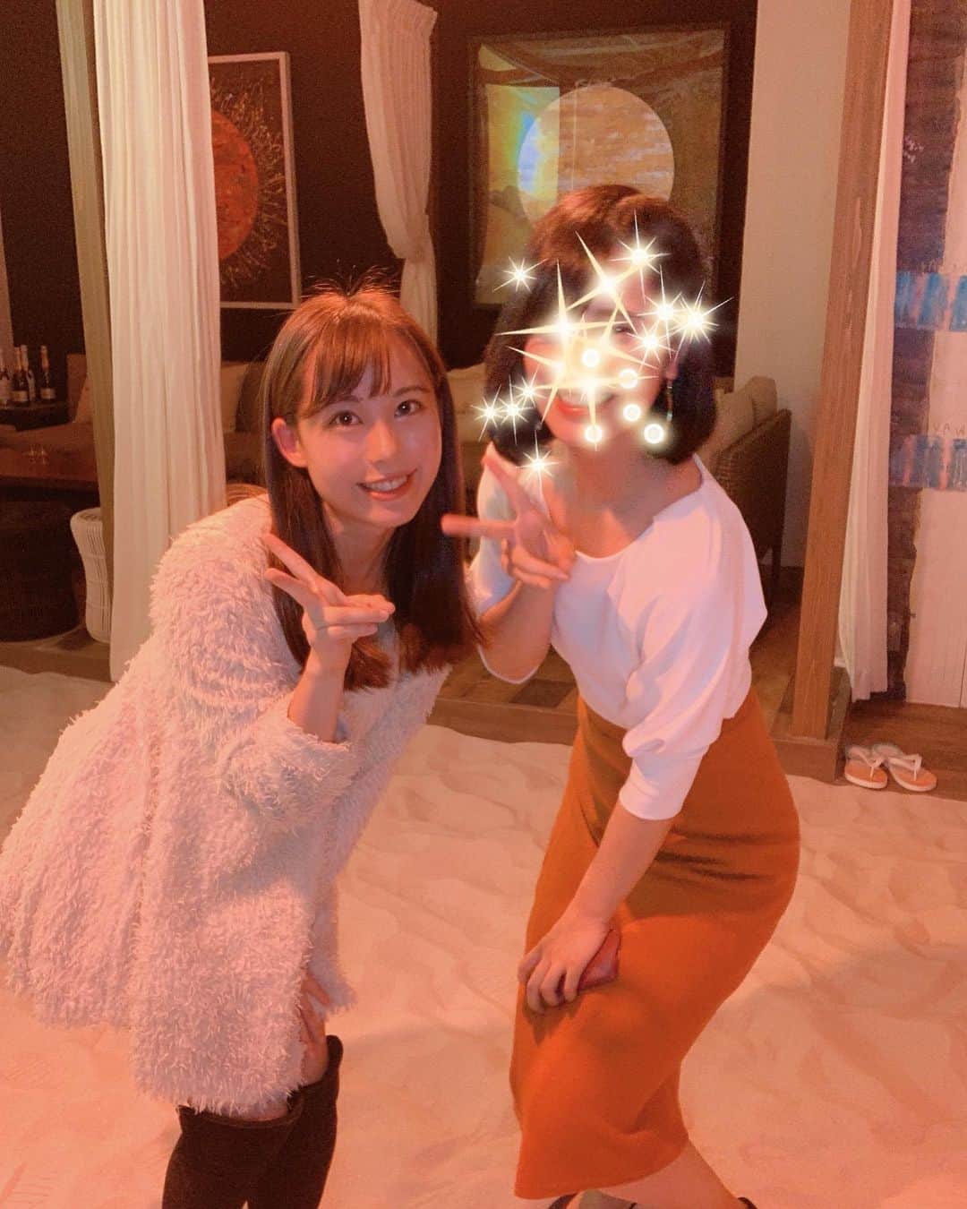 のインスタグラム：「女子高時代の先輩と💕 美人でとても優秀でずっと憧れの方です...！ ・ ・ ・ #女子会 #赤坂 #先輩 #ol #olコーデ #大学生 #女子大生 #被写体 #読モ #サロモ #自撮り　#ミス慶應　#コンサル」