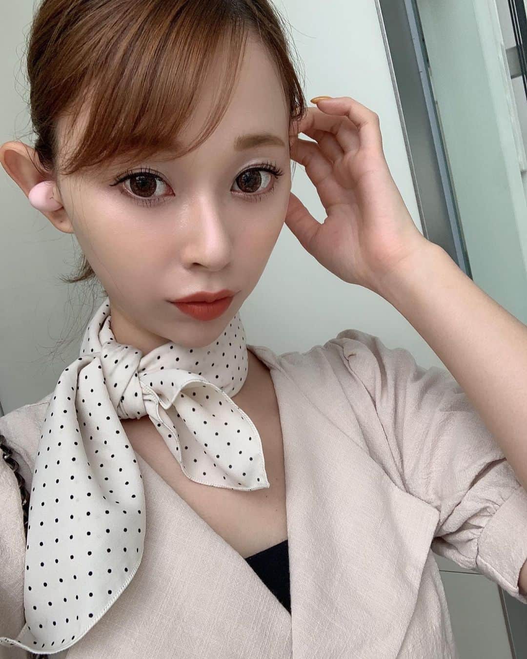 のインスタグラム：「ㅤㅤㅤ ㅤㅤㅤ 今月も大好きなメナード福島さんへ😍 ㅤㅤㅤ メナードさんのおかげで かれんの肌は保たれているのだ💕 今回もつるんつるにしてもらった😍 ㅤㅤㅤ  ㅤㅤㅤ 基礎化粧品も全部良い商品で 愛用しまくりで助かってる😆✨ ㅤㅤㅤ  フェイシャルエステ通常 6480円が→初回2160円みたいです❤️ ( @menard_love_h ) のTOPから ホットペッパーへ飛べるので見てみてね✨ ㅤㅤㅤ ㅤㅤㅤ #メナードフェイシャルサロン福島店 #メナードフェイシャルサロン #メナード #新福島 #福島 #福島エステサロン #Salon #エステサロン #大阪エステサロン #エステ #美肌 #お肌ケア #menard #岡島かれん」