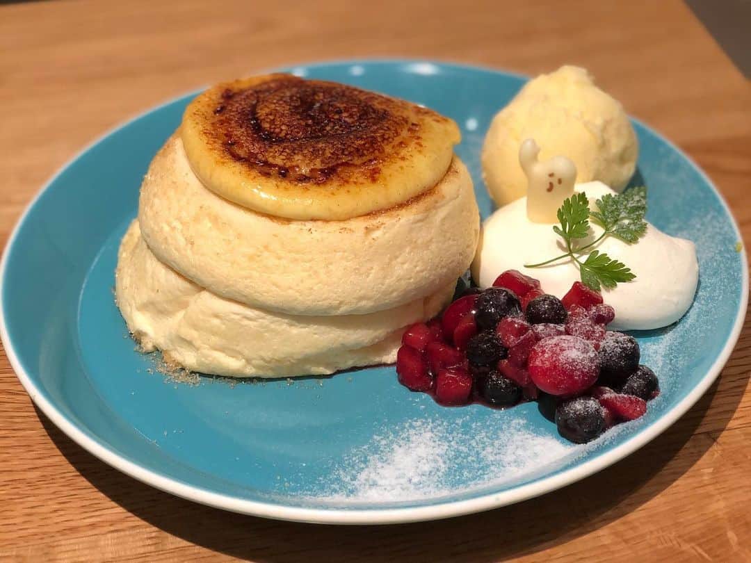 興梠友理のグルメインスタ