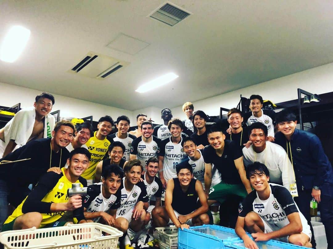 田上大地のインスタグラム：「さぁさぁさぁこっからまた突き進んでこーぜぇーーー☀️🔥 #柏レイソル #kashiwa #reysol #突き進め柏」