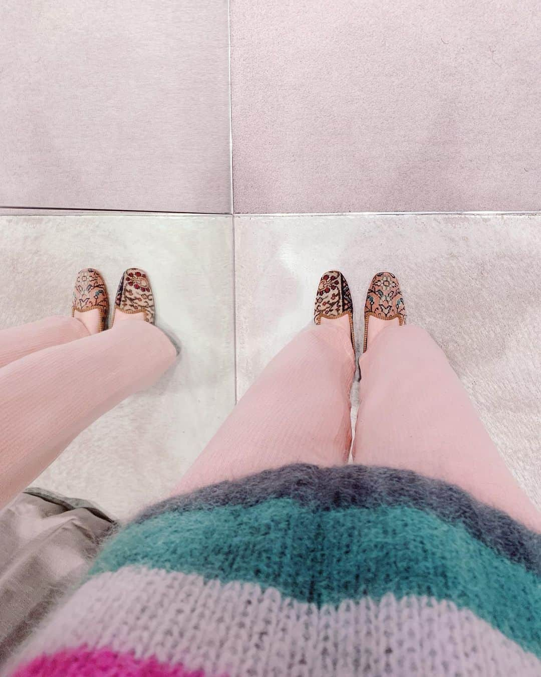 トリンドル玲奈さんのインスタグラム写真 - (トリンドル玲奈Instagram)「shoes #kilimarts」10月21日 8時13分 - toritori0123