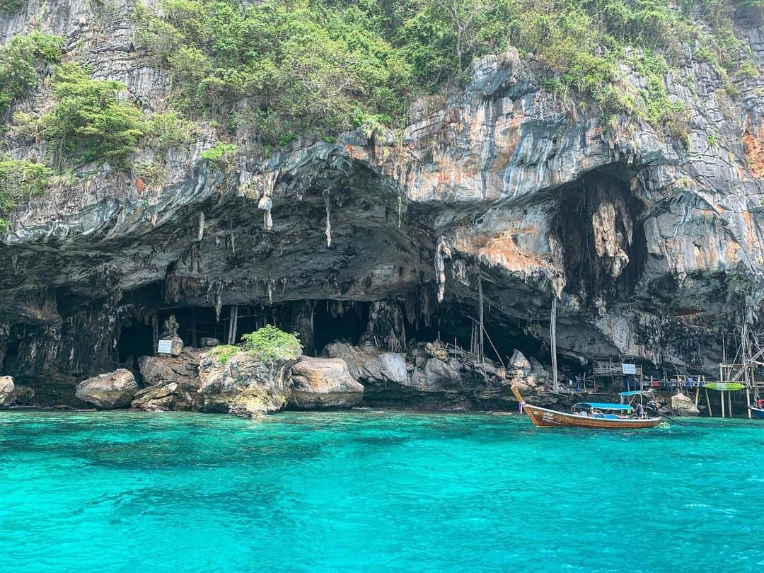 有末麻祐子さんのインスタグラム写真 - (有末麻祐子Instagram)「絵見たいに綺麗だったわ⛵️」10月21日 0時35分 - mayukoarisue