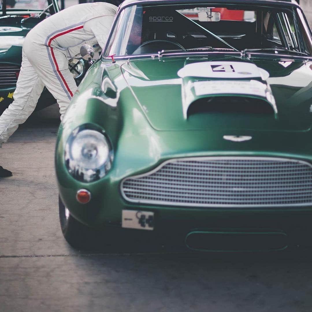 epidemic_motorsさんのインスタグラム写真 - (epidemic_motorsInstagram)「What a fantastic green Aston Martin at the last @avdoldtimergrandprix 📸 @steffaniehorneffphotography」10月21日 3時02分 - epidemic_motors