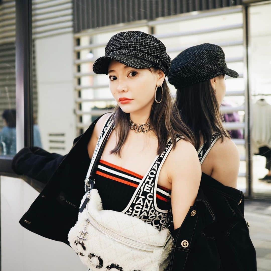 クリスティン・ウェイのインスタグラム：「Hanging out in Beijing #beijing #sanlitun #taiguli #shopping #weekends  #cwtravel #cwfashion #christinewei #クリスティンウェイ」