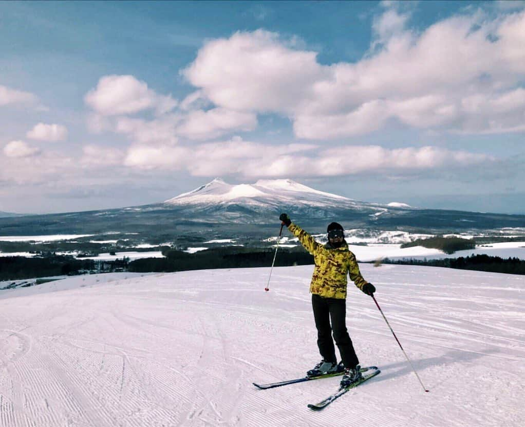 エビアン・クーさんのインスタグラム写真 - (エビアン・クーInstagram)「Already thinking for winter ❄️ where to go this year? 今年の冬どこいこっかなー？」10月21日 6時33分 - avian_official