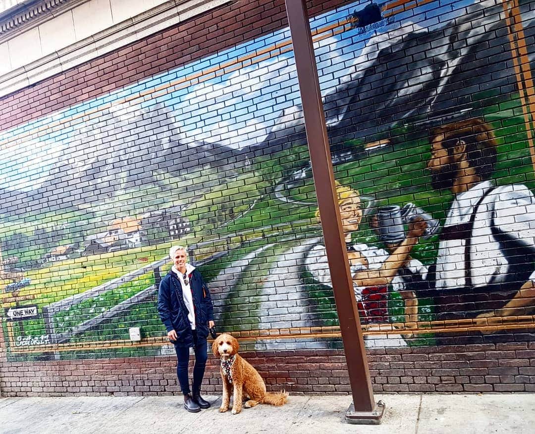 ソフィー・シュミットのインスタグラム：「It's almost like being there... The Austrian Alps in Idaho! #Boise」
