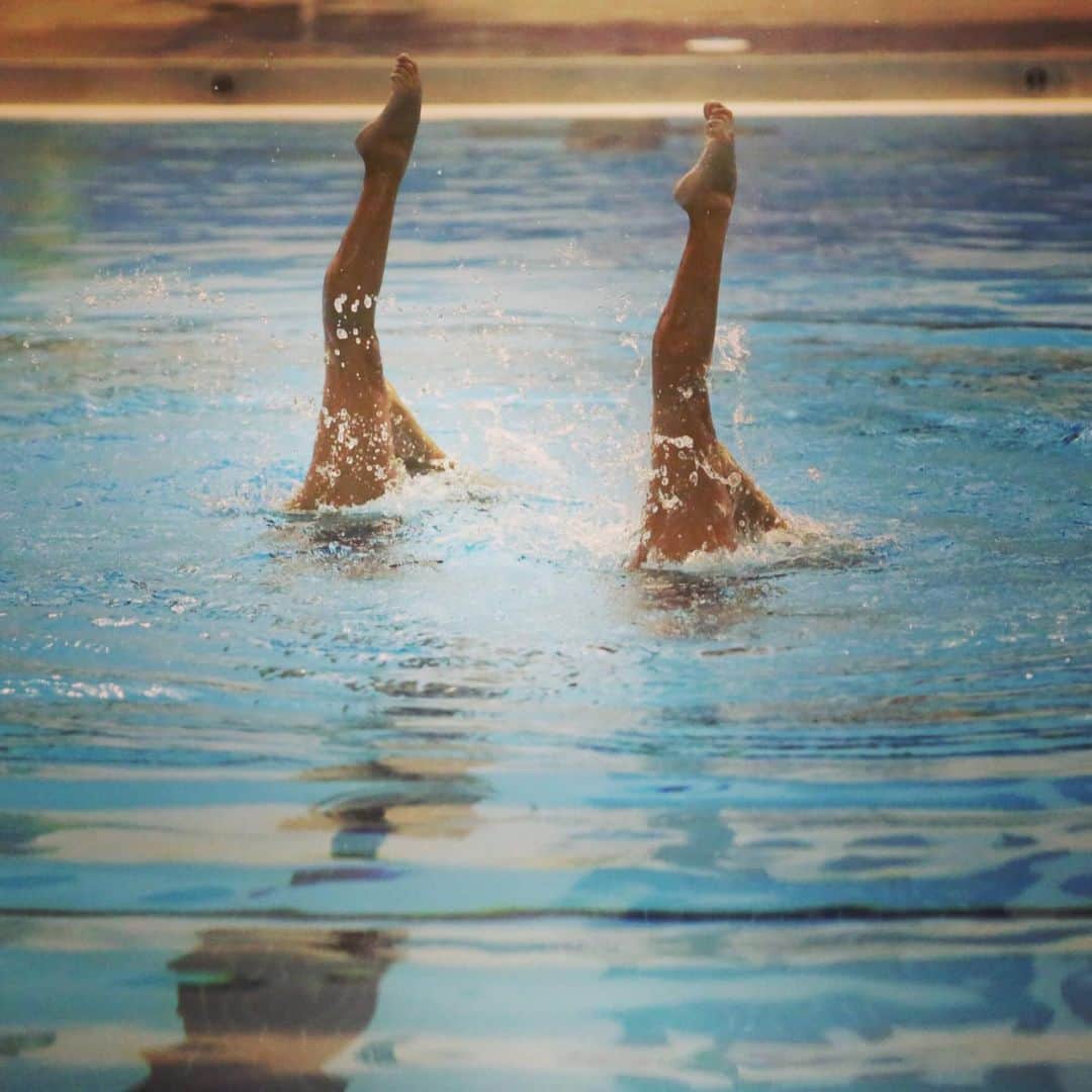 木村真野のインスタグラム：「#artisticswimming #synchro #water #swim #swimmer #mayasaya #twins」