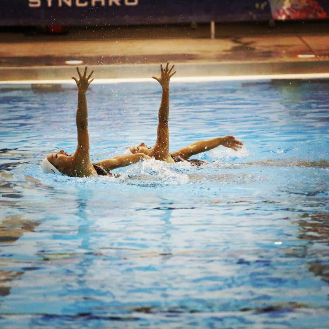 木村真野のインスタグラム：「#mayasaya #artisticswimming #synchro #usmasters #water #swim #swimmers #twins #tyr」