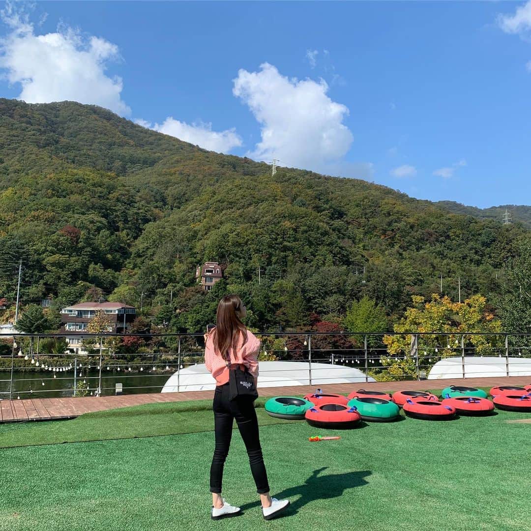 ギョンリ さんのインスタグラム写真 - (ギョンリ Instagram)「☁️💙」10月21日 10時18分 - gyeongree