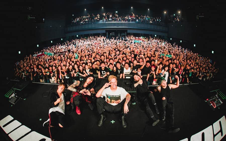 coldrainさんのインスタグラム写真 - (coldrainInstagram)「“THE SIDE EFFECTS ONE MAN TOUR 2019”  ZEPP FUKUOKA Photos by @yamada_mphoto  #coldrain #thesideeffects」10月21日 11時17分 - coldrain_official