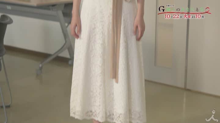 【公式】G線上のあなたと私のインスタグラム：「_﻿ 皆さん、今週も始まりましたね…！﻿ #G線上 チームと一緒に頑張りましょう😊﻿ ﻿ 昨日は同じ #tbsドラマ の﻿  #グランメゾン東京 がスタート😆💛﻿ 1話から引き込まれて、完全に見終わったら﻿ お腹空いてしまった公式でした笑﻿ ﻿ そして、明日はついについに、、、﻿ #G線上のあなたと私 ﻿ の第2話です😇✨﻿ ﻿ すでに見てくださってる方も多いかと思いますが、、、﻿ 第2話の予告動画です😌💙﻿ ﻿ #3人初の発表会🥰﻿ #幸恵さん家で練習会をしていると…？！😱﻿ #理人くん良いこと言う😭﻿ #也映子はなんだかもやもや…🤭﻿ #10月22日第2話放送﻿ #tbs」