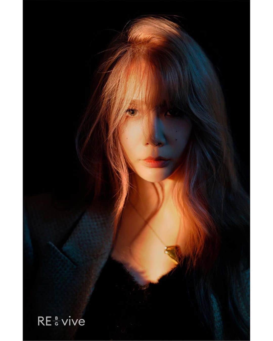 ジェアのインスタグラム：「[Official Photo｜JeA - Black] Brown Eyed Girls New Album 'RE_vive' D-7 2019. 10. 28 (MON) 6PM(KST) ㅤㅤ ㅤ #브라운아이드걸스 #브아걸 #RE_vive #브아걸_10월28일_컴백 #BrownEyedGirls #BG #제아 #JeA」