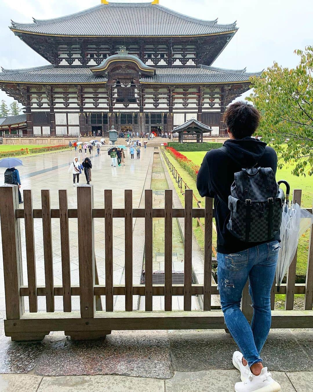 永井建成さんのインスタグラム写真 - (永井建成Instagram)「#あいにくの雨  #奈良公園  #東大寺 #奈良の大仏 #良きオフ」10月21日 15時39分 - tatsu7729