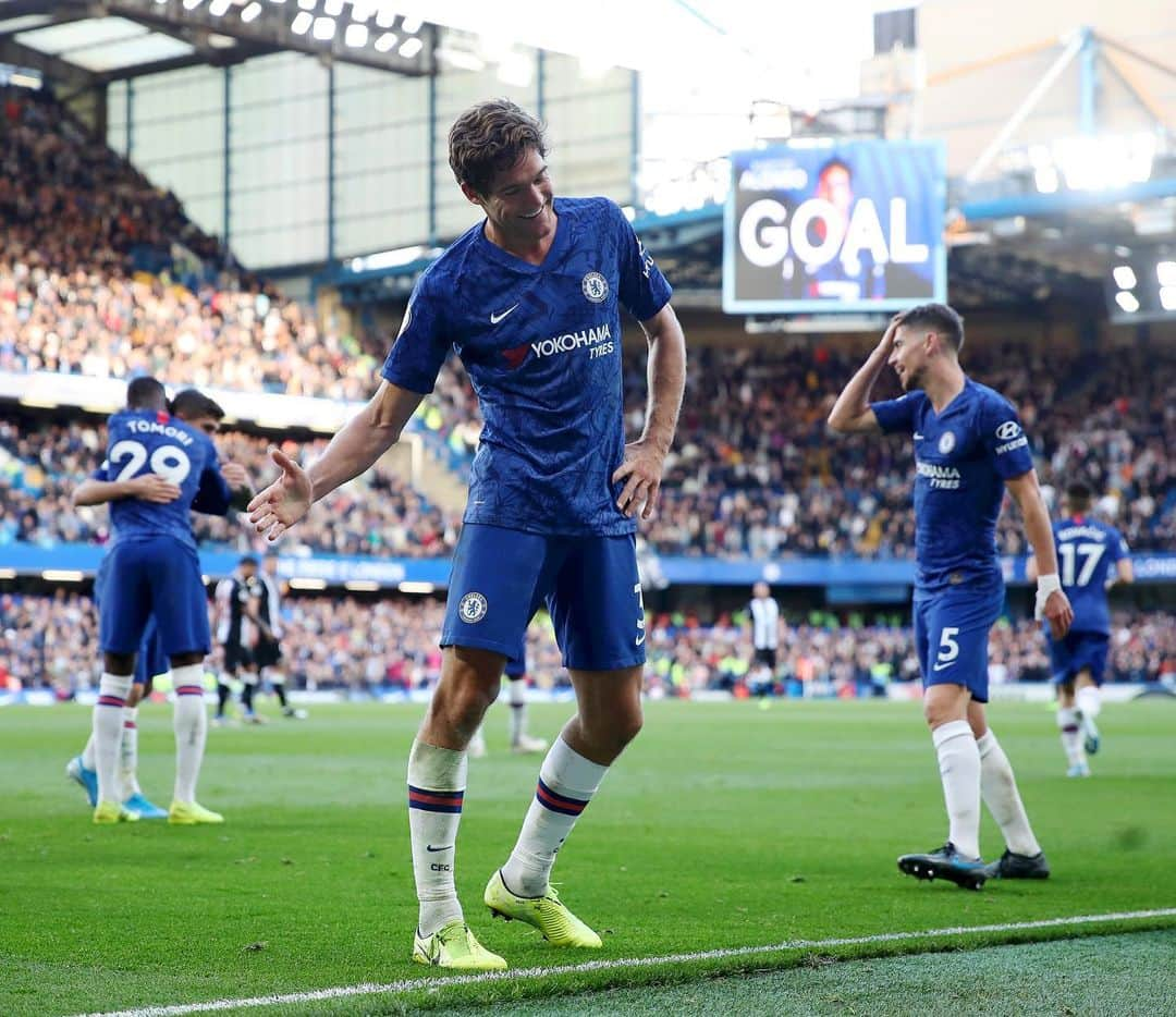 チェルシーFCさんのインスタグラム写真 - (チェルシーFCInstagram)「Four wins in three days! 👌 An excellent weekend for the Blues! 👏 @ChelseaFCW #CFC #Chelsea」10月21日 19時31分 - chelseafc