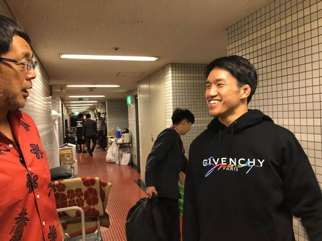 高田延彦さんのインスタグラム写真 - (高田延彦Instagram)「今夜９時からの髙田横粂世相談義、スタジオスペシャルゲストには、なんと朝倉海選手が来てくれます❗️このチャンスとばかりに海くんに聞いてみたい事があれば番組にアクセスしてみてください、答えてくれるかも知れないぜ！  #髙田横粂の世相談義  #朝倉海  #スペシャルゲスト  #大晦日  #堀口恭司VS朝倉海  #バンタム級タイトルマッチ  #さいたまスーパーアリーナ」10月21日 20時02分 - takada_nobuhiko