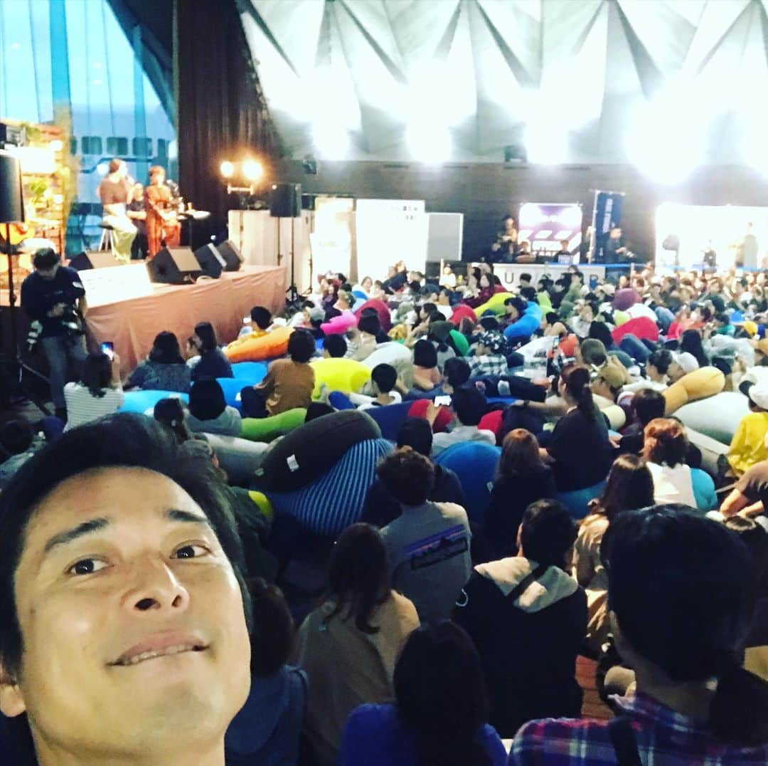 井手大介のインスタグラム：「@bluecamp_japan の初日のMCを担当しました。最高に楽しいイベント！JUN4SHOT お疲れ様！PUSHIMのステージは圧巻。トークショーも楽しかったし限定品も買えたし言うことなし！皆さままた来年もよろしくお願いします。」