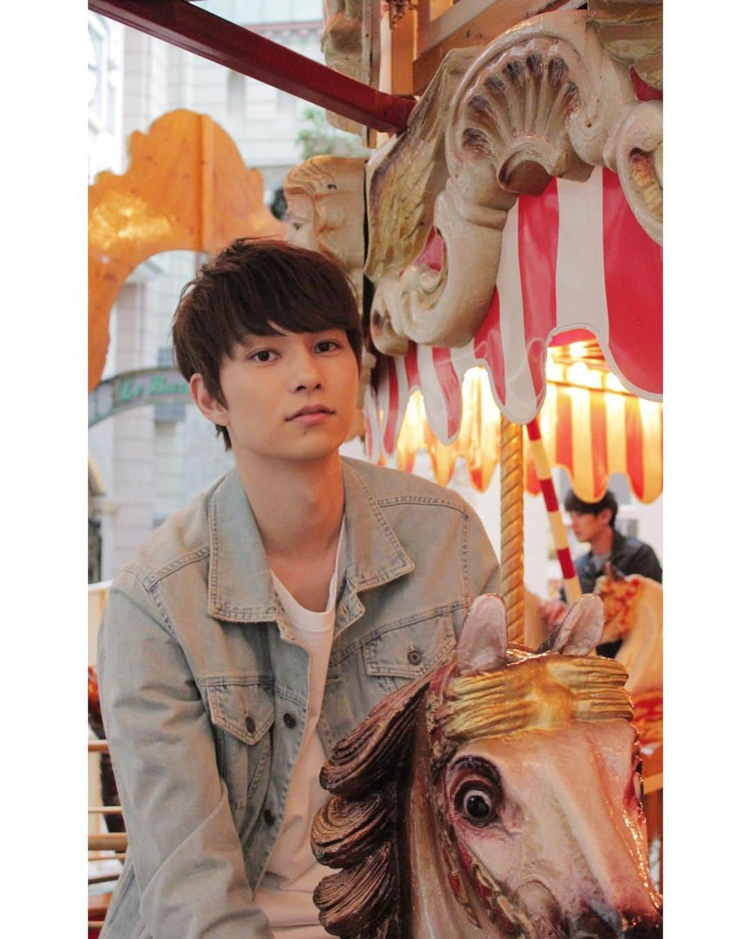 中山優貴さんのインスタグラム写真 - (中山優貴Instagram)「メリーゴーランド🎠 #メリーゴーランド🎠 #遊園地 #fashion #Collars」10月21日 21時27分 - yuki_solidemo