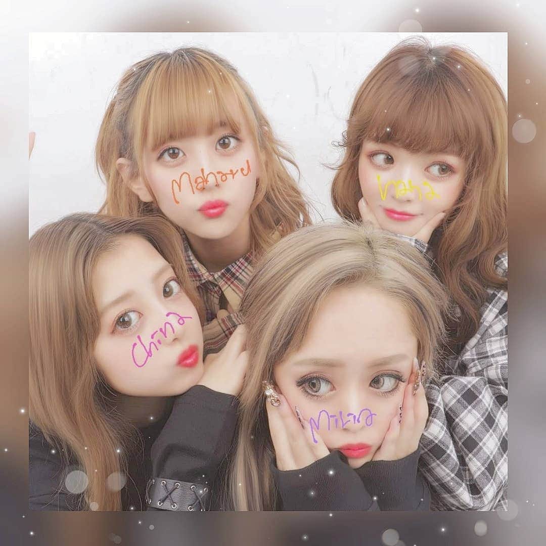 實近菜那（ななちゃら）のインスタグラム：「. . . 🌟ちゃむちゃぴちゃらっぴー🌟 . みりちゃむ・ちなぴぴ ななちゃら・まっぴー でいい感じじゃない？( ´👄` )/ . 楽しかったァァァ❕ みんな撮影おわりお疲れ様ね💗 . . #egg #恋ステ #女子高生ミスコン #今日好き #ジャンル違うのに仲良し過ぎてカオス #プリント倶楽部 #語った #まだまだ若いぞ #instagood #instalike #좋아요 #좋아요태러 #좋아요반사 #4人組 #パリピ」