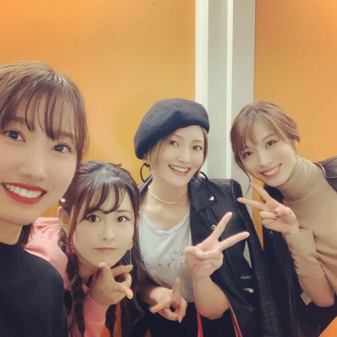 真瀬はるかさんのインスタグラム写真 真瀬はるかinstagram ロカビリー ジャック歌稽古進んでます とにかく曲がカッコいい 個人的に 斉藤和義 さんは真瀬にとってとんでもなく憧れなアーティストさんでして そんなアーティストさんの書き下ろした曲を