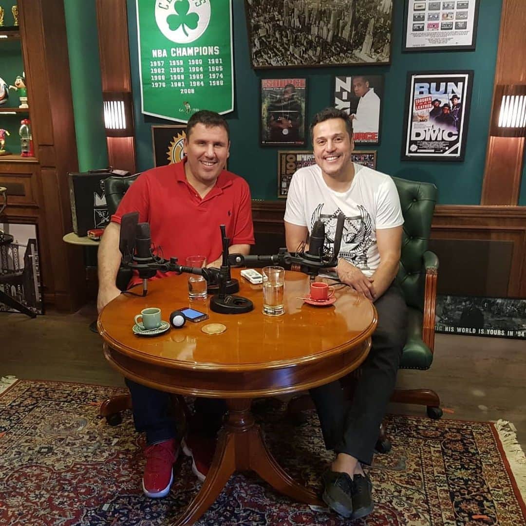 ジーコさんのインスタグラム写真 - (ジーコInstagram)「Entrevistas maravilhosas com @jrrap77,no canal rap77 no Youtube. Esportistas como Julio Cesar, Juan, Athirson,Edu,Thiago Marreta,Milene Domingues e Ale Oliveira. Otimos papos e muita resenha pra contar. Confere la.」10月21日 23時59分 - zico