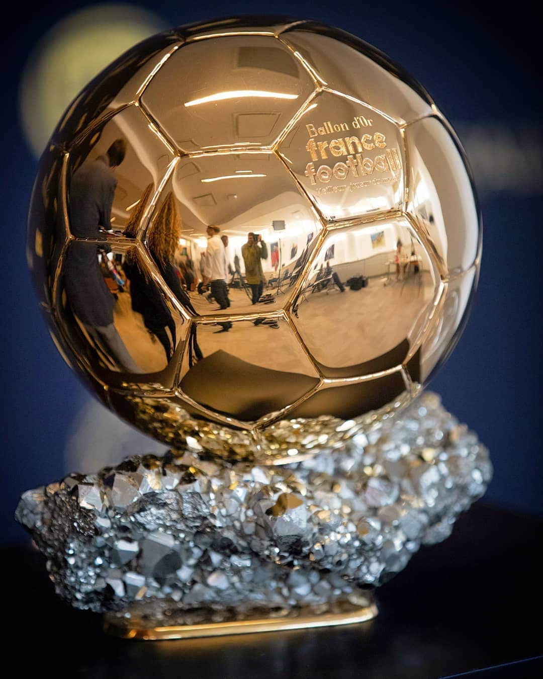 UEFAチャンピオンズリーグさんのインスタグラム写真 - (UEFAチャンピオンズリーグInstagram)「🏆 2019 Ballon d'Or winner should be ________  #UCL #ballondor」10月22日 1時39分 - championsleague