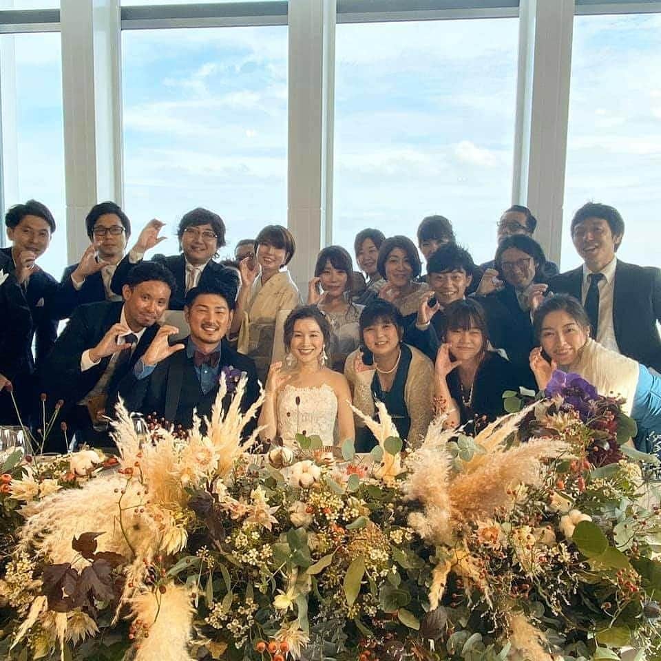 森川亮のインスタグラム：「C CHANNEL関西支社中山貴人さんと葉月さんの披露宴でした。二組目の社内結婚です。」
