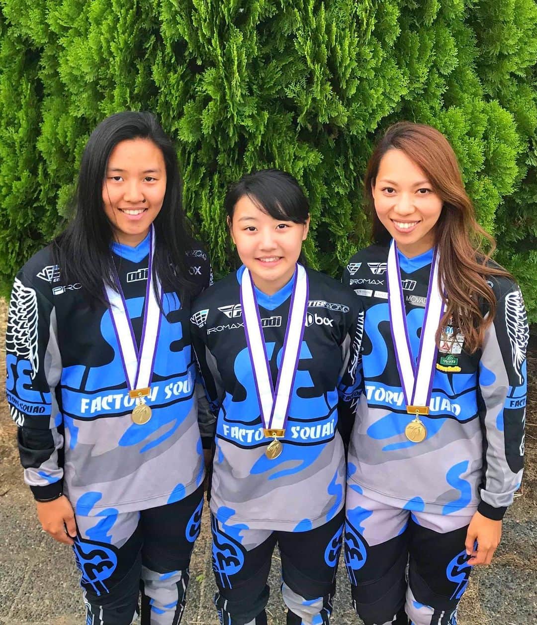 飯端美樹のインスタグラム：「今年最後のビッグレース 大阪BMX国際は#segirlsteam 全員が各クラスで優勝とゆう最高の形で終えることができました🥇🥇🥇 スポンサー各社、応援して頂いた方々、関係者の皆様ありがとうございました！」