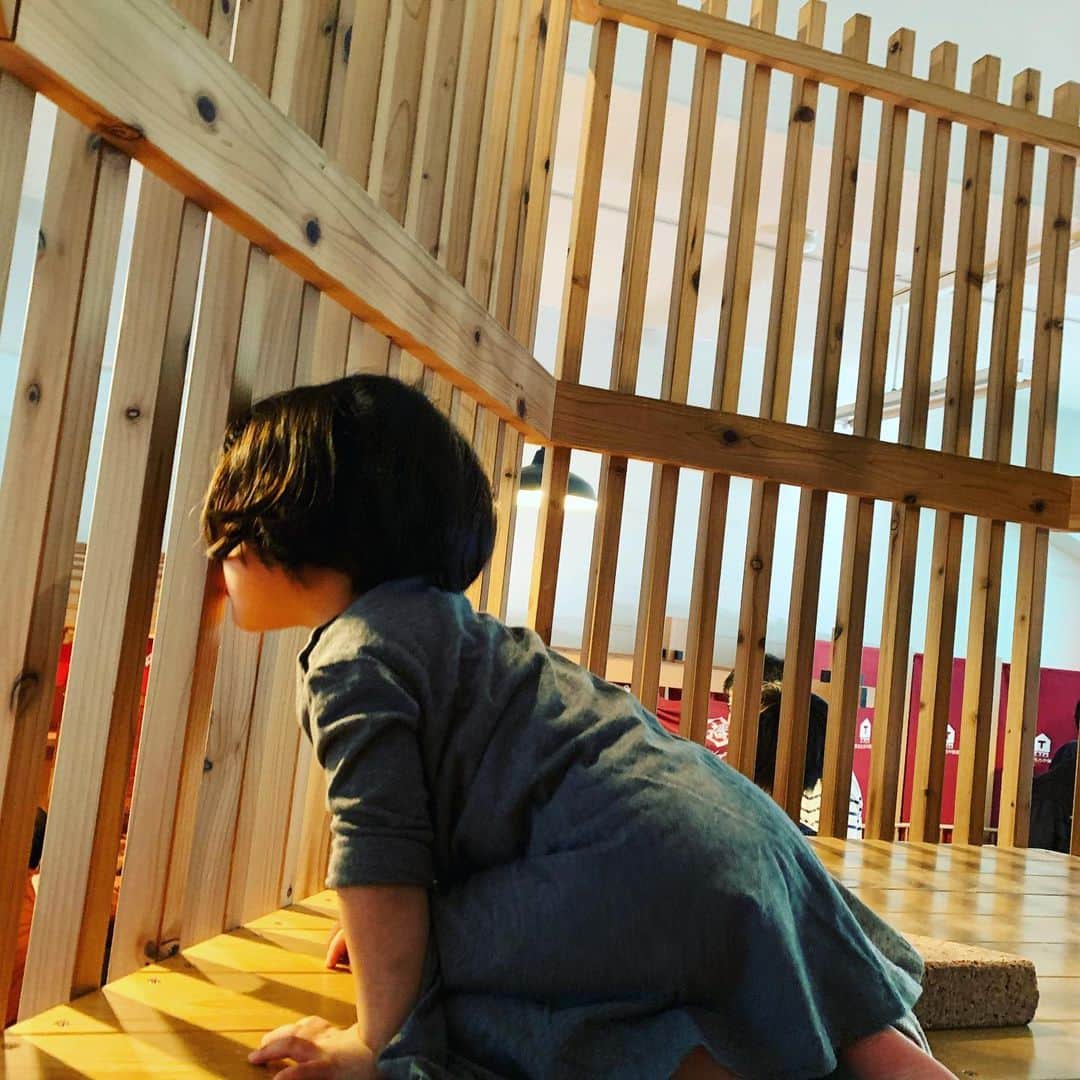 門脇舞以さんのインスタグラム写真 - (門脇舞以Instagram)「東京おもちゃまつり #2歳8ヶ月 #5歳11ヶ月 #東京おもちゃ美術館」10月22日 12時28分 - kadomaita