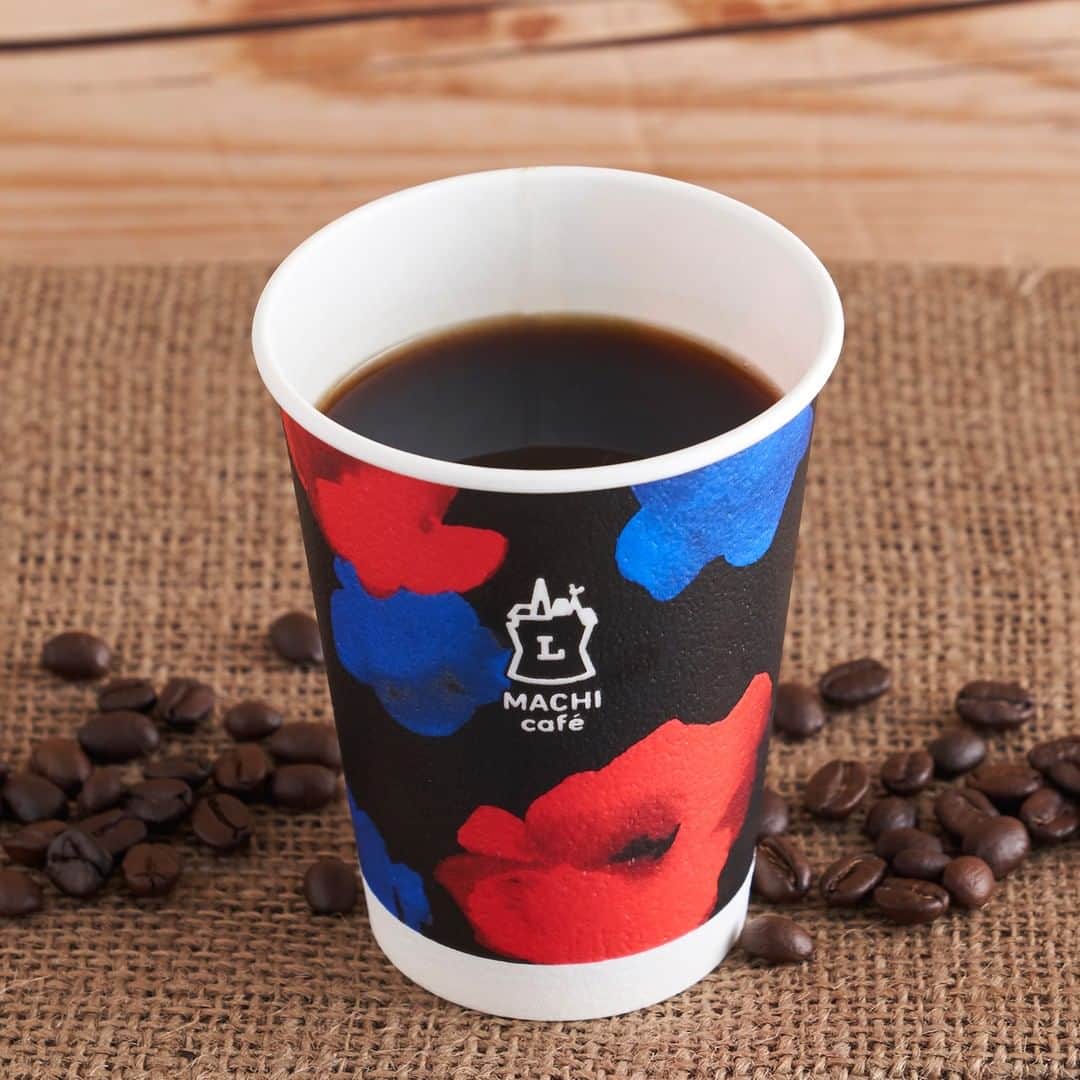 ローソン さんのインスタグラム写真 - (ローソン Instagram)「朝の一杯にもおススメの「マチカフェコーヒー」が新しくなりました♪よりコーヒーの香りを感じられます(^^) #ローソン #マチカフェ #LAWSON #コーヒー #ラテ #カフェラテ #コーヒーのある暮らし #コーヒータイム #おうちカフェ #coffee  #Latte #coffeetime #japanesefood #instagood #foodstagram #foodpics」10月22日 7時00分 - akiko_lawson