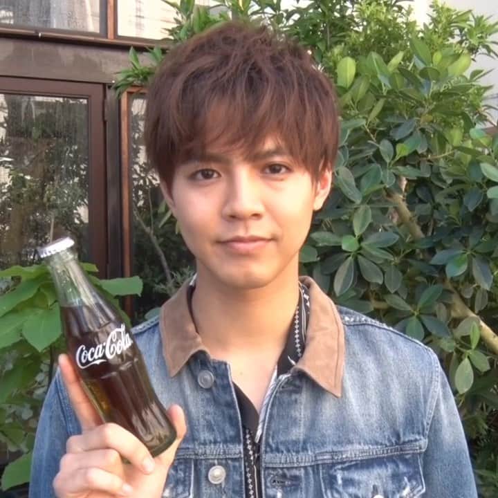 映画『午前0時、キスしに来てよ』のインスタグラム：「💫👀綾瀬楓 『 コカ･コーラ 』CMに出演⁉️🎉﻿ ﻿ 寄さんからのメッセージも﻿ ゲットしてきました🏃‍♂️🏃‍♀️💨﻿ ﻿ 実はこのCM、映画のための撮りおろし😭‼‼﻿ ﻿ Youtubeでも観られますので、﻿ ﻿ ぜひぜひご覧ください✨✨﻿ ﻿ https://youtu.be/vhCNsZuh33c﻿ ﻿ ﻿ #コカコーラ #0キスの時間もコークでしょ﻿ #綾瀬楓 #CM #アヤカウィルソン ﻿ #午前0時キスしに来てよ #12月6日公開﻿ #寄さん #片寄涼太 #GENERATIONS #ldh」
